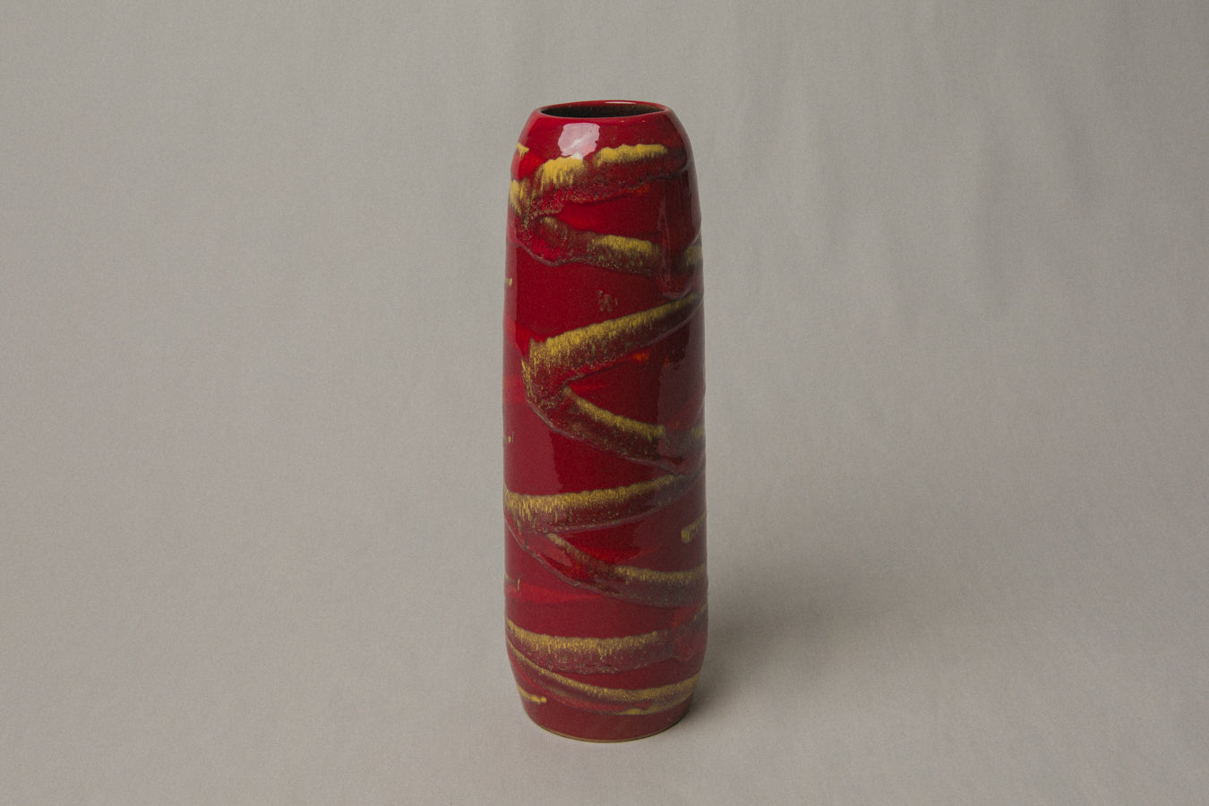 Red streaked VASE by Pesthidegkút Ceramics Factory _ 995