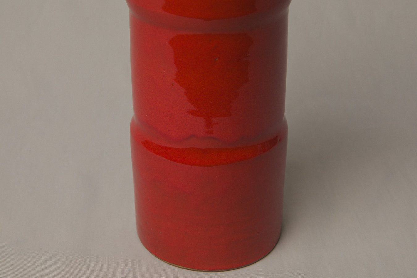 Red VASE with Glaze Runs by Éva Bod _ 1007