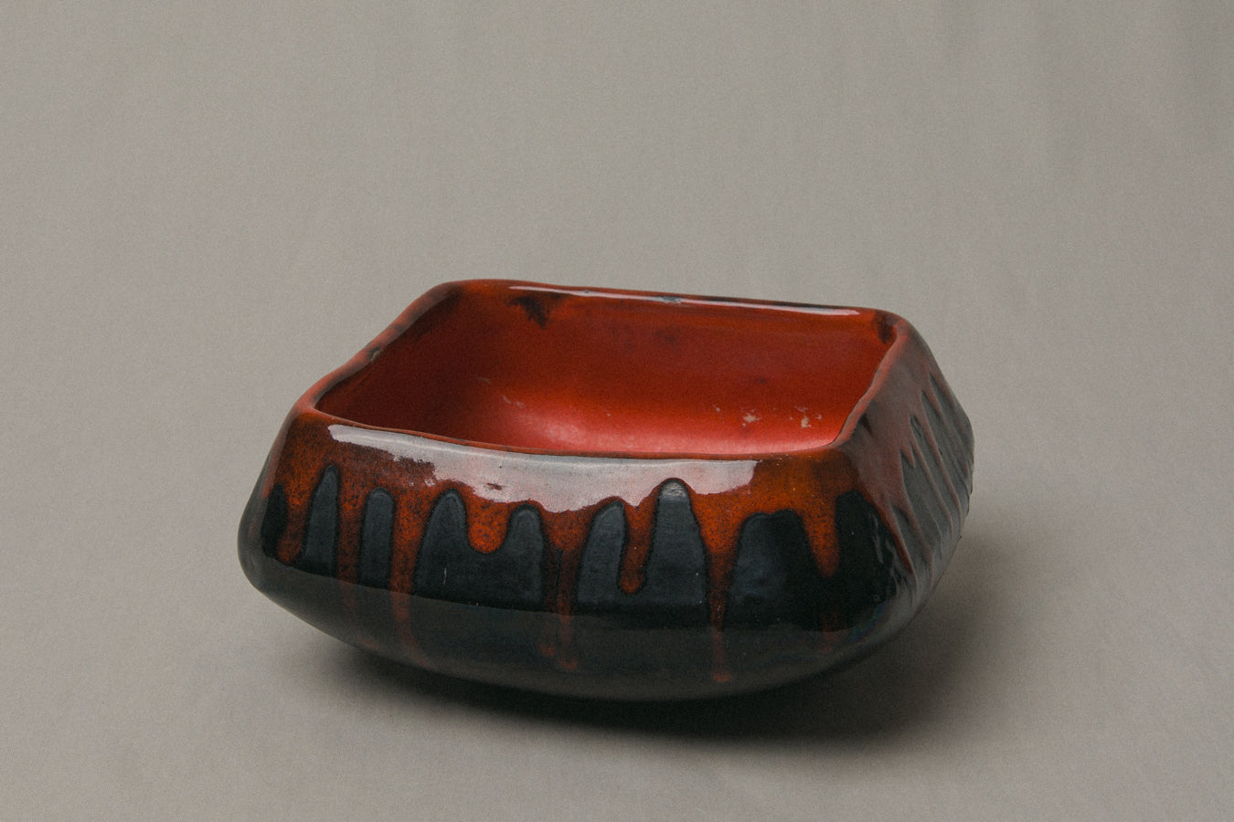Red glazed BOWL by Pesthidegkút Ceramics Factory _ 1016