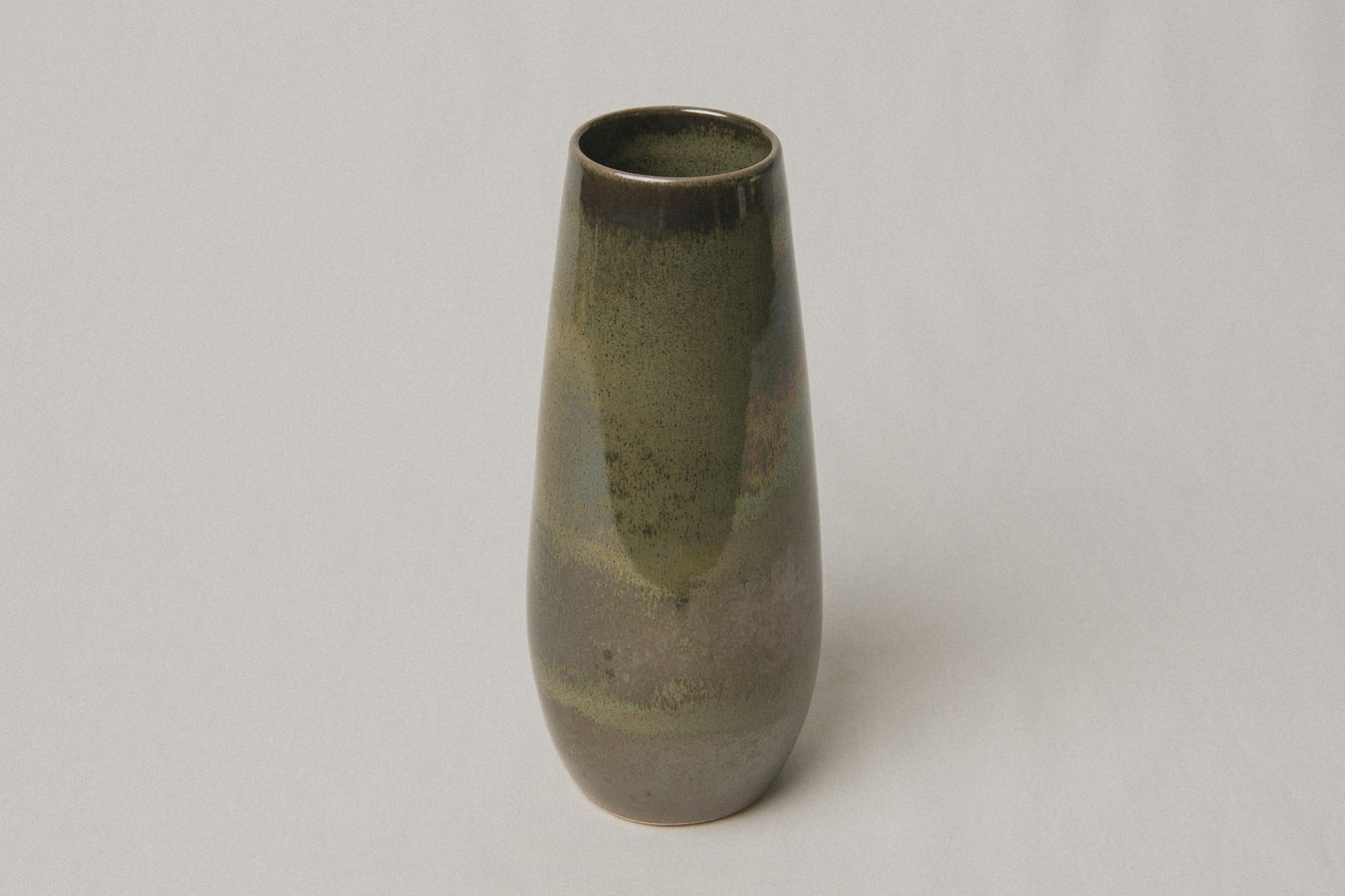 Medium tall cigar VASE _ 1028