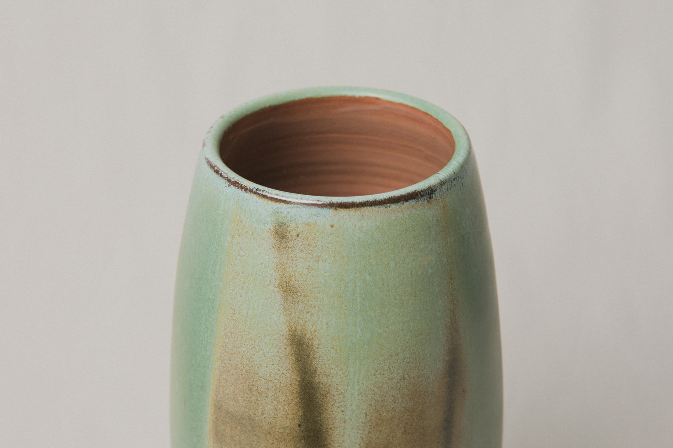 Contemporary cigar VASE by László Mácsai _ 1029
