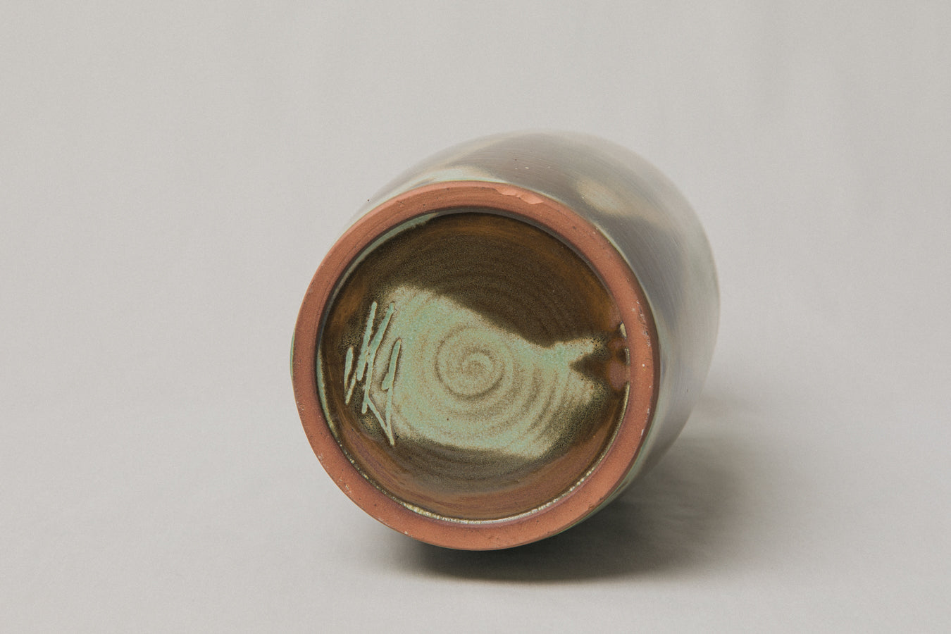 Contemporary cigar VASE by László Mácsai _ 1029