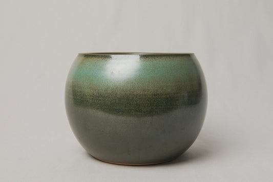 Medium ceramic BOWL/POT _ 1036