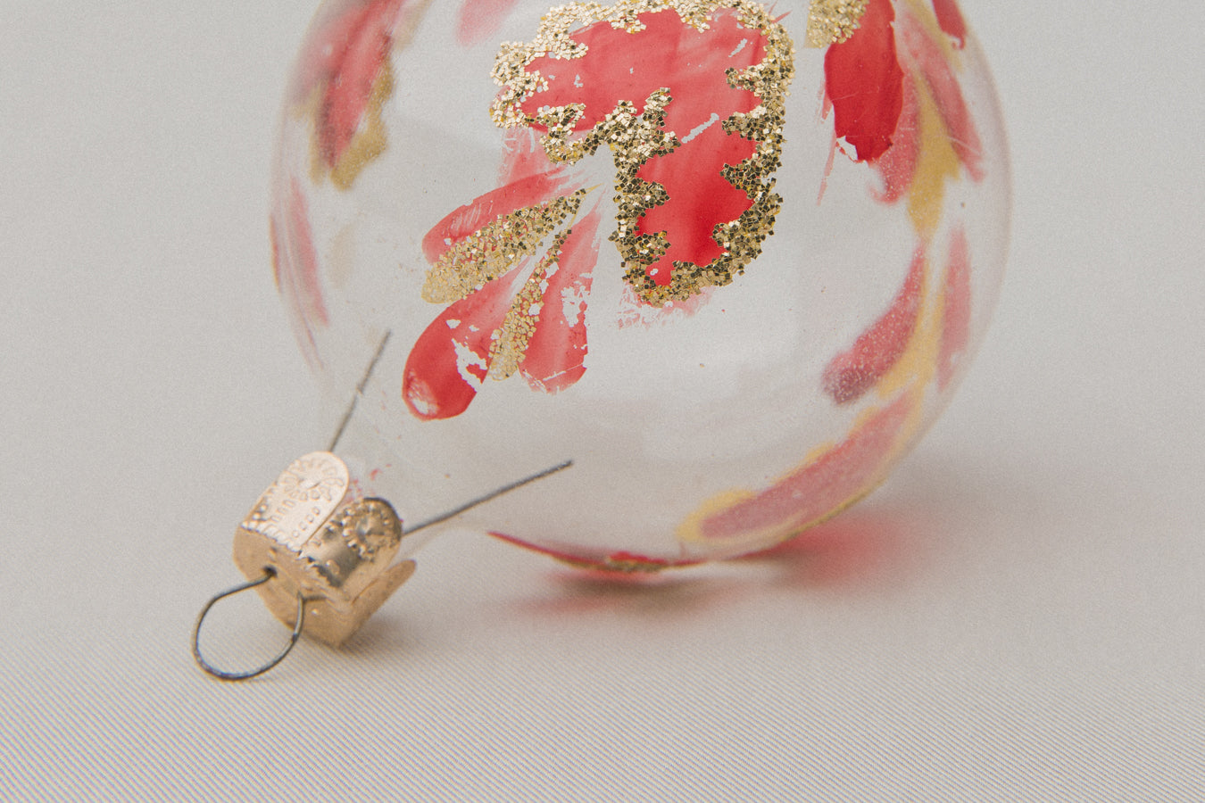 Vintage GLASS ORNAMENT with heart motif _ 1067