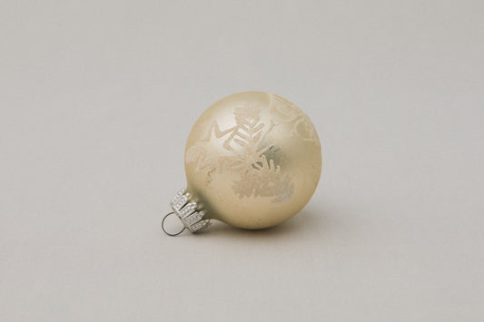 Vintage GLASS ORNAMENT with bell motif _ 1068