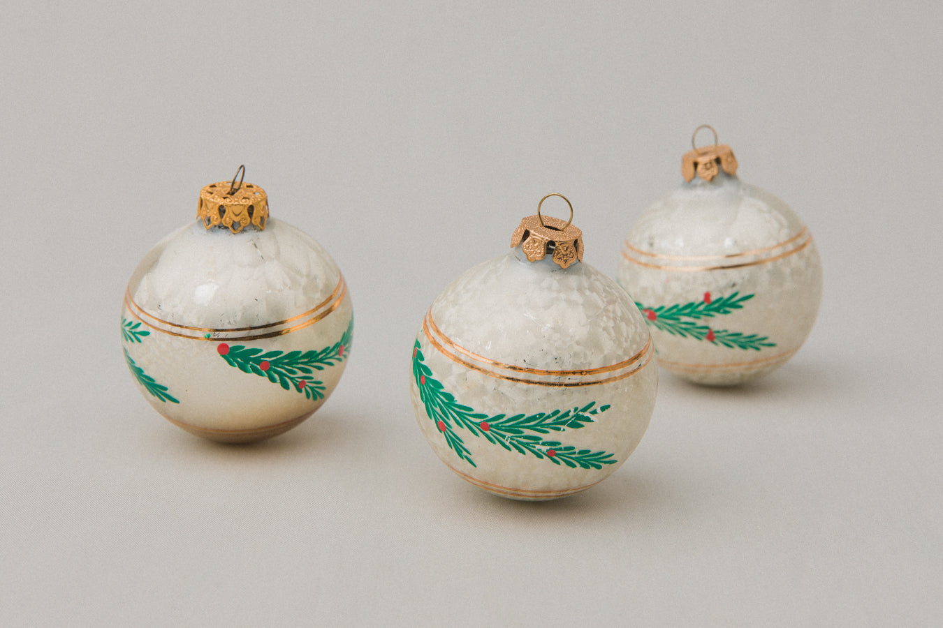 Vintage GLASS ORNAMENT with stripes and pine motif _ 1072