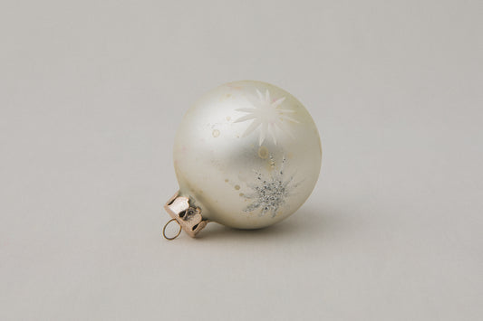 Vintage GLASS ORNAMENT with star motif _ 1075