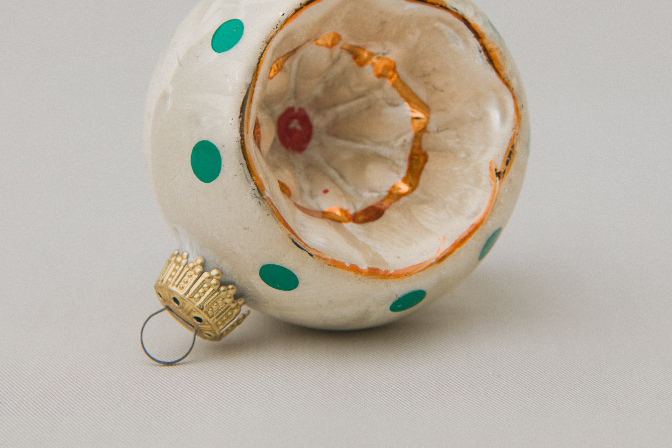 Vintage reflex GLASS ORNAMENT _ 1078