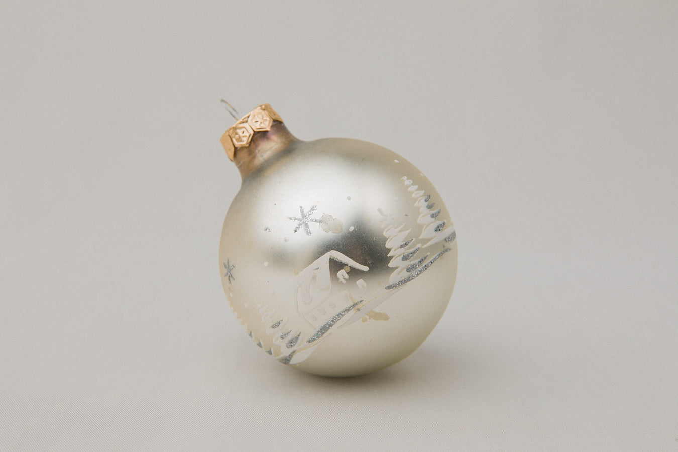 Vintage GLASS ORNAMENT with village motif _ 1080