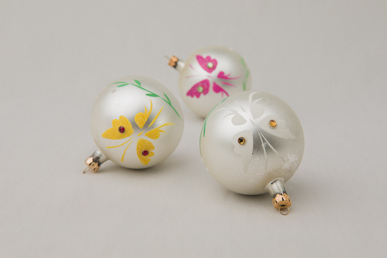 Vintage GLASS ORNAMENT with butterfly motif _ 1082