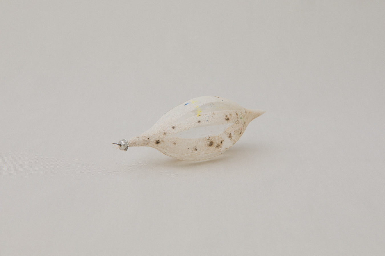 Vintage spindle GLASS ORNAMENT _ 1088