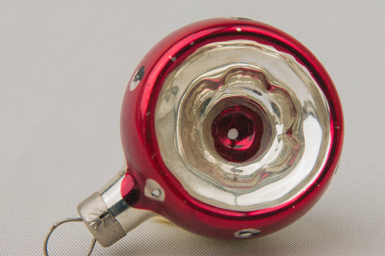 Vintage reflex GLASS ORNAMENT _ 1095