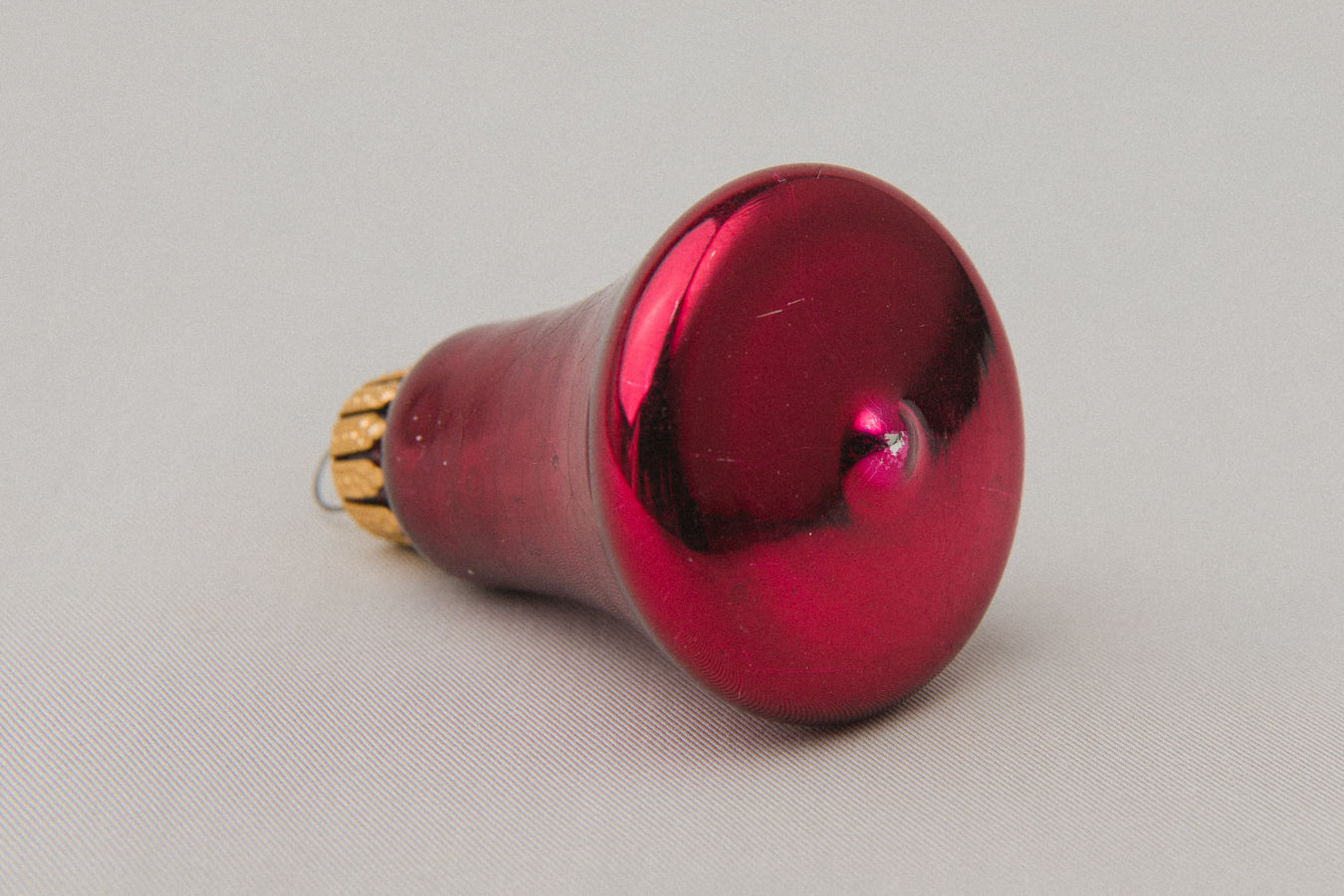 Vintage bell-shaped GLASS ORNAMENT _ 1105