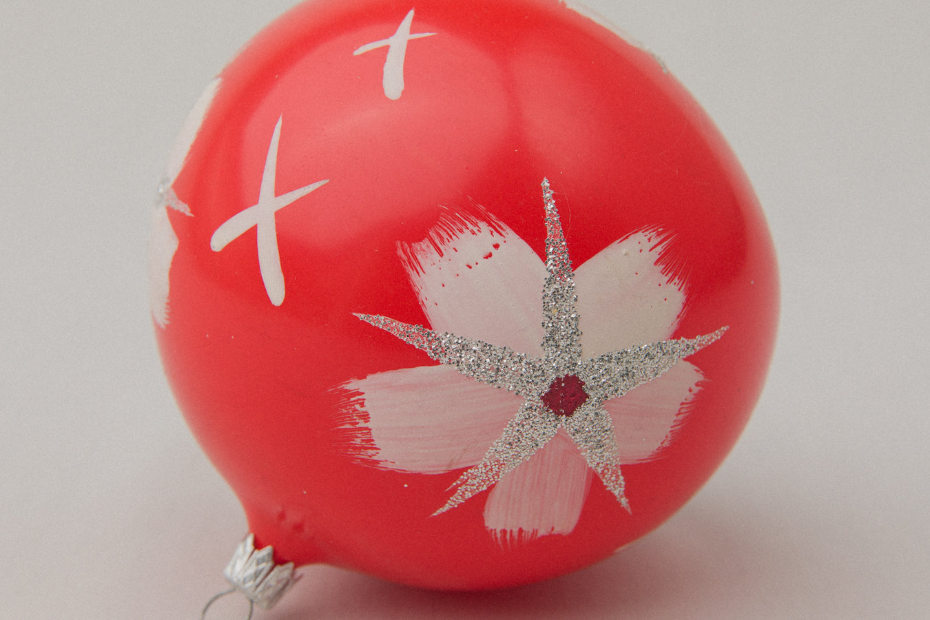Vintage GLASS ORNAMENT with flower motif _ 1114