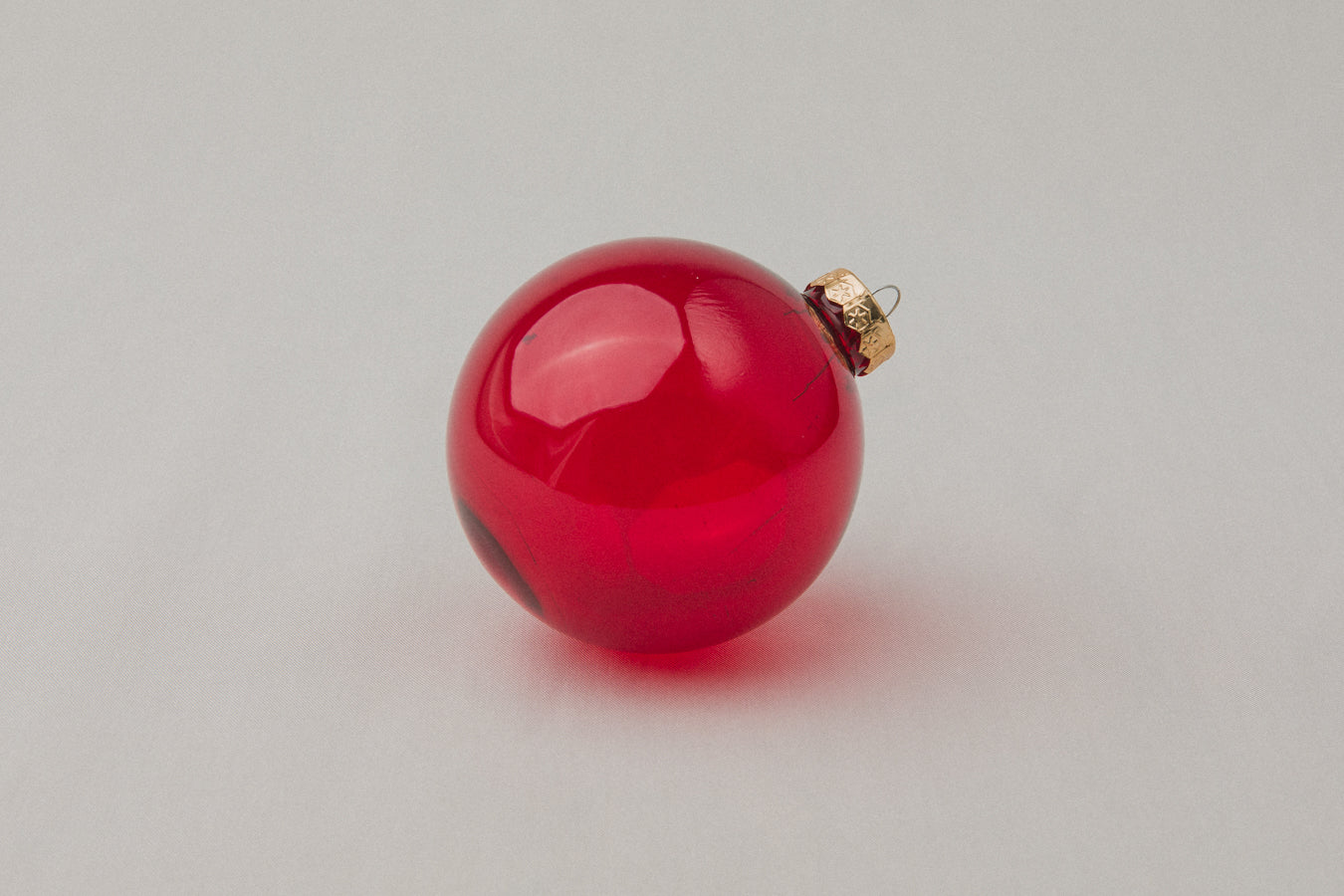 Red glass ball ORNAMENT _ 1148