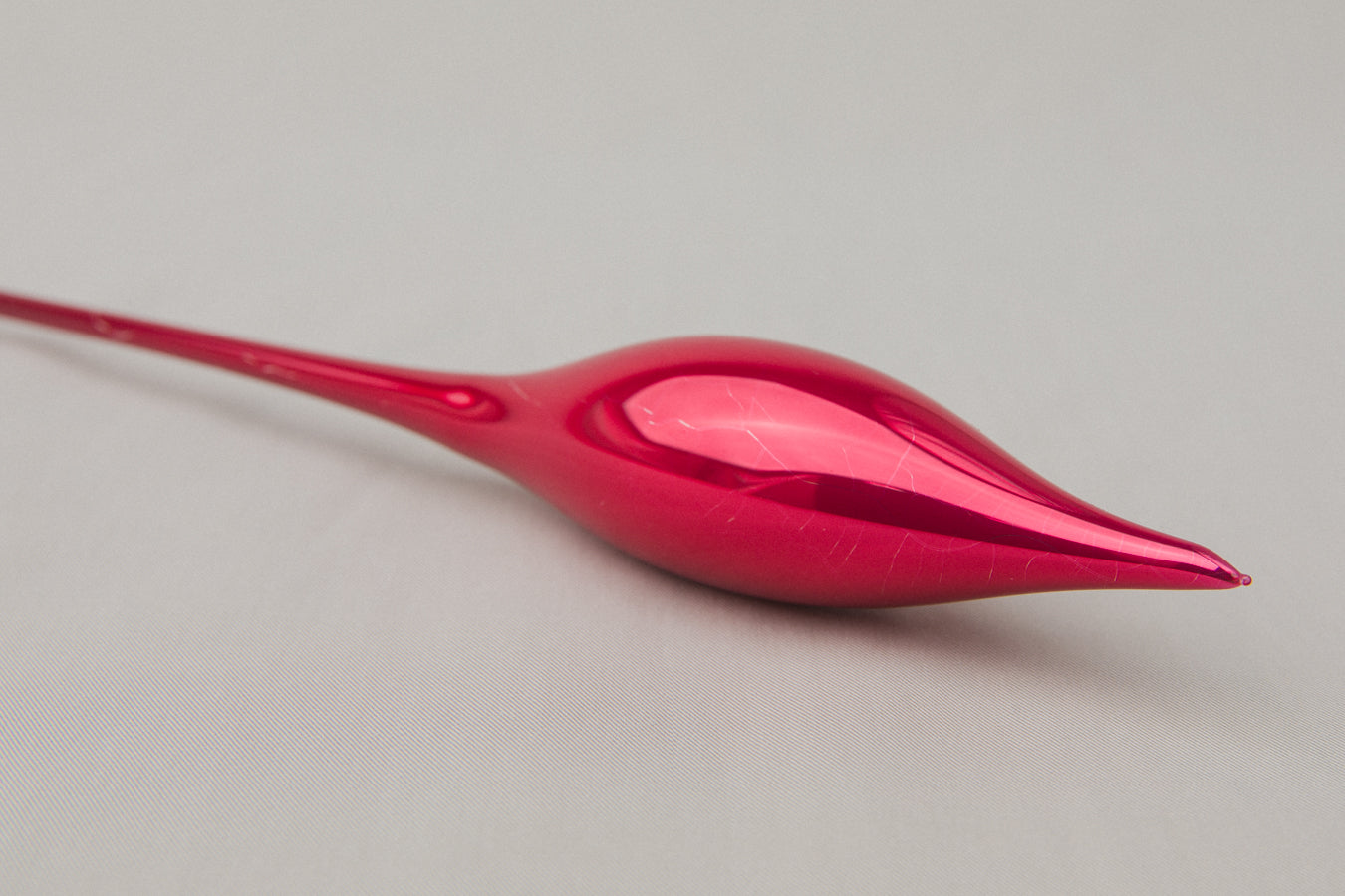 Red glass icicle ORNAMENT _ 1160