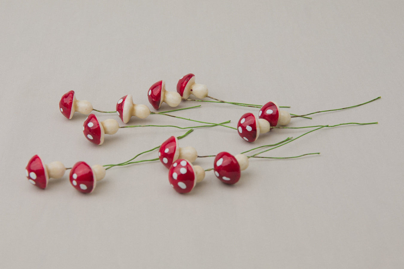 Small red mushroom ORNAMENTS