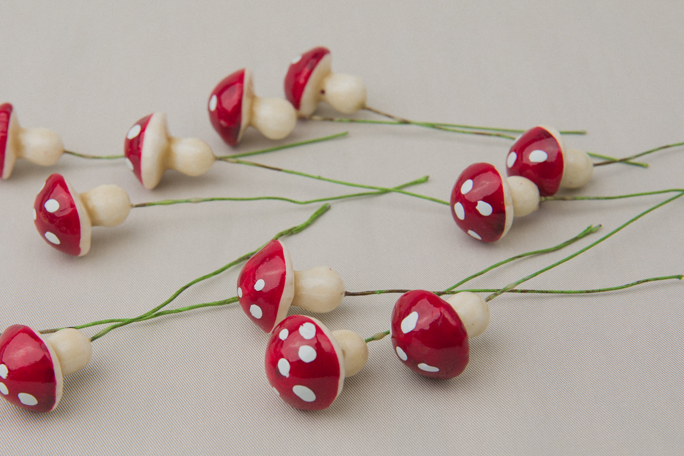 Small red mushroom ORNAMENTS