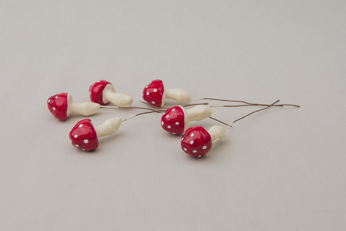 Medium red mushroom ORNAMENTS