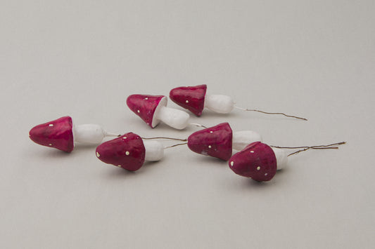 Large red mushroom ORNAMENTS