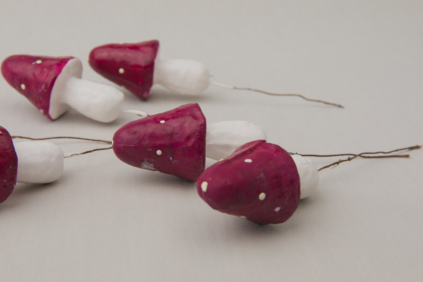 Large red mushroom ORNAMENTS