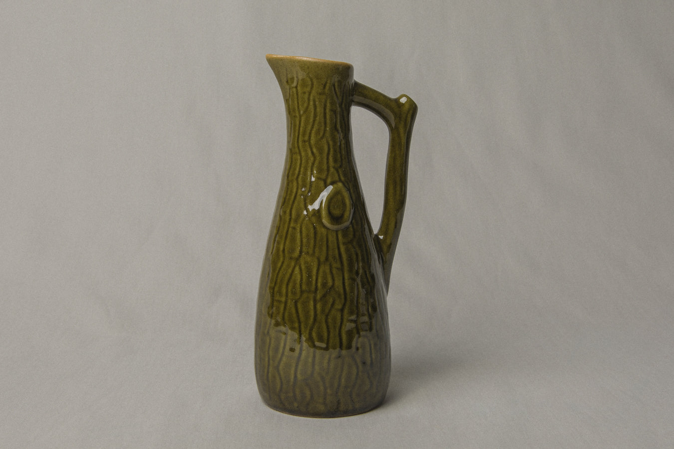 Tree bark PITCHER _ 1177