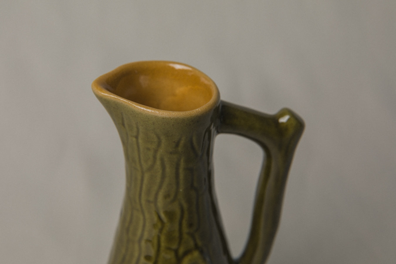 Tree bark PITCHER _ 1177