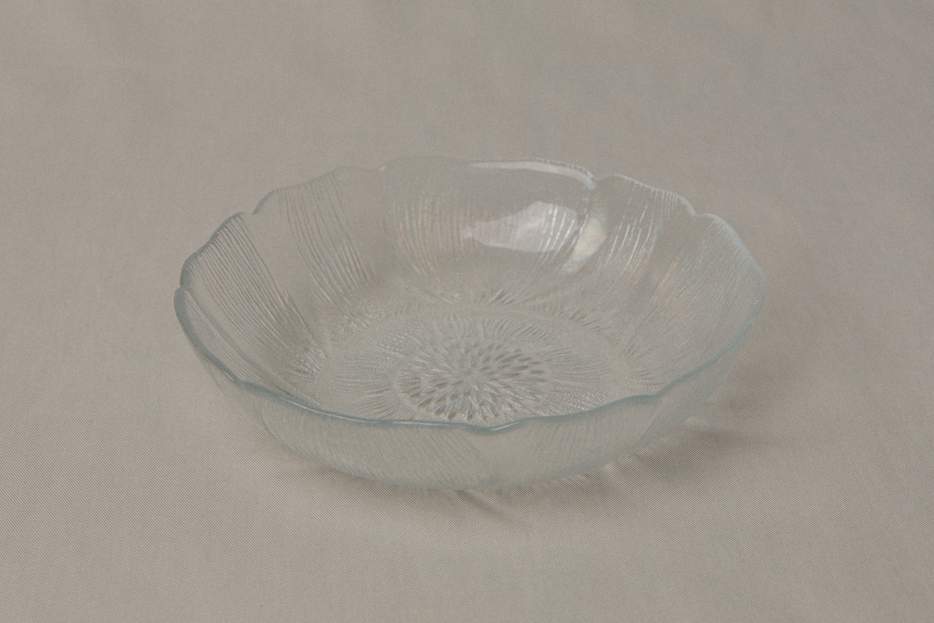 Textured glass BOWLS small _ 1199