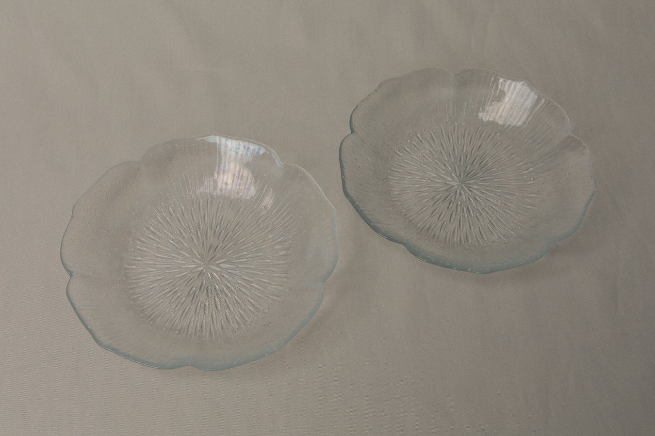Set of two textured glass SOUP PLATE _ 1207