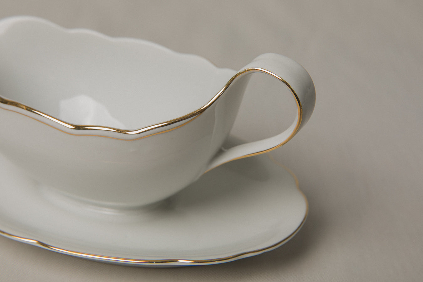 Vintage porcelain SAUCE DISH with gold stripe _ 1220