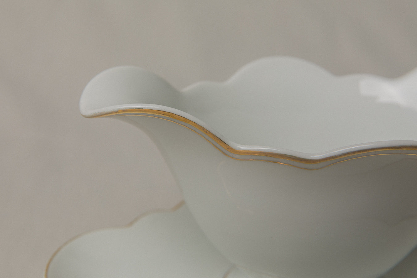 Vintage porcelain SAUCE DISH with gold stripe _ 1222