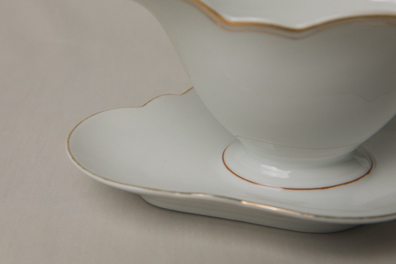 Vintage porcelain SAUCE DISH with gold stripe _ 1222