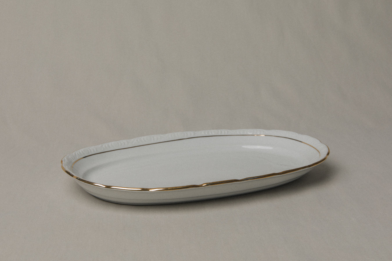 Vintage porcelain oval SERVING DISH with gold stripe _ 1237