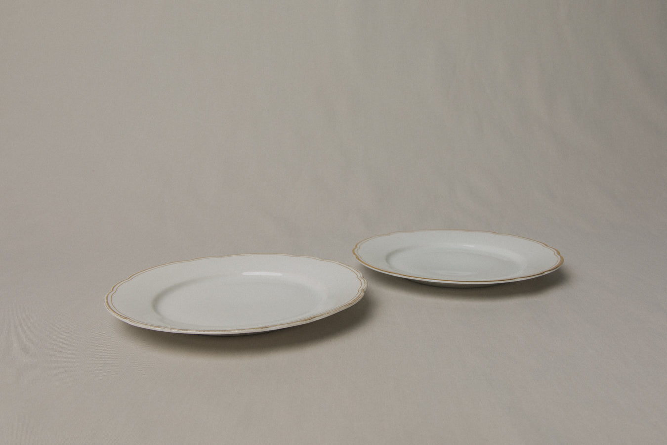 Set of two vintage porcelain SIDE PLATES with gold stripe _ 1241