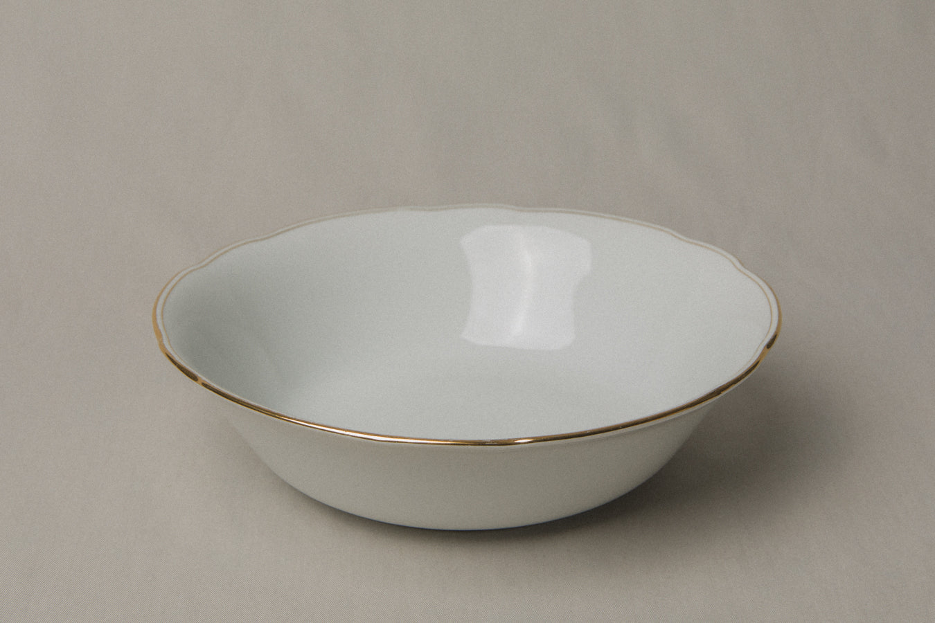 Vintage porcelain SERVING BOWL with gold stripe _ 1250