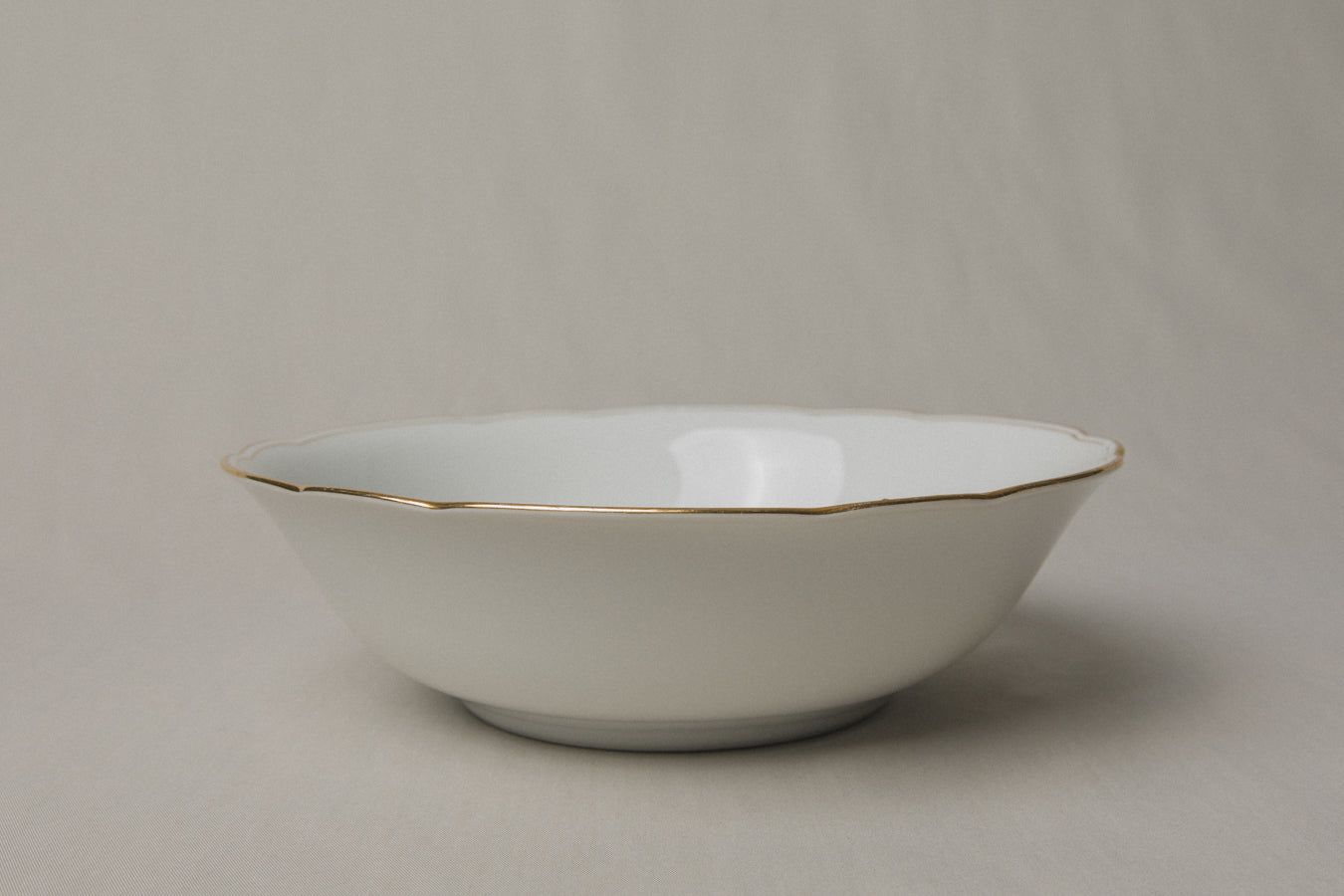 Vintage porcelain SERVING BOWL with gold stripe _ 1251