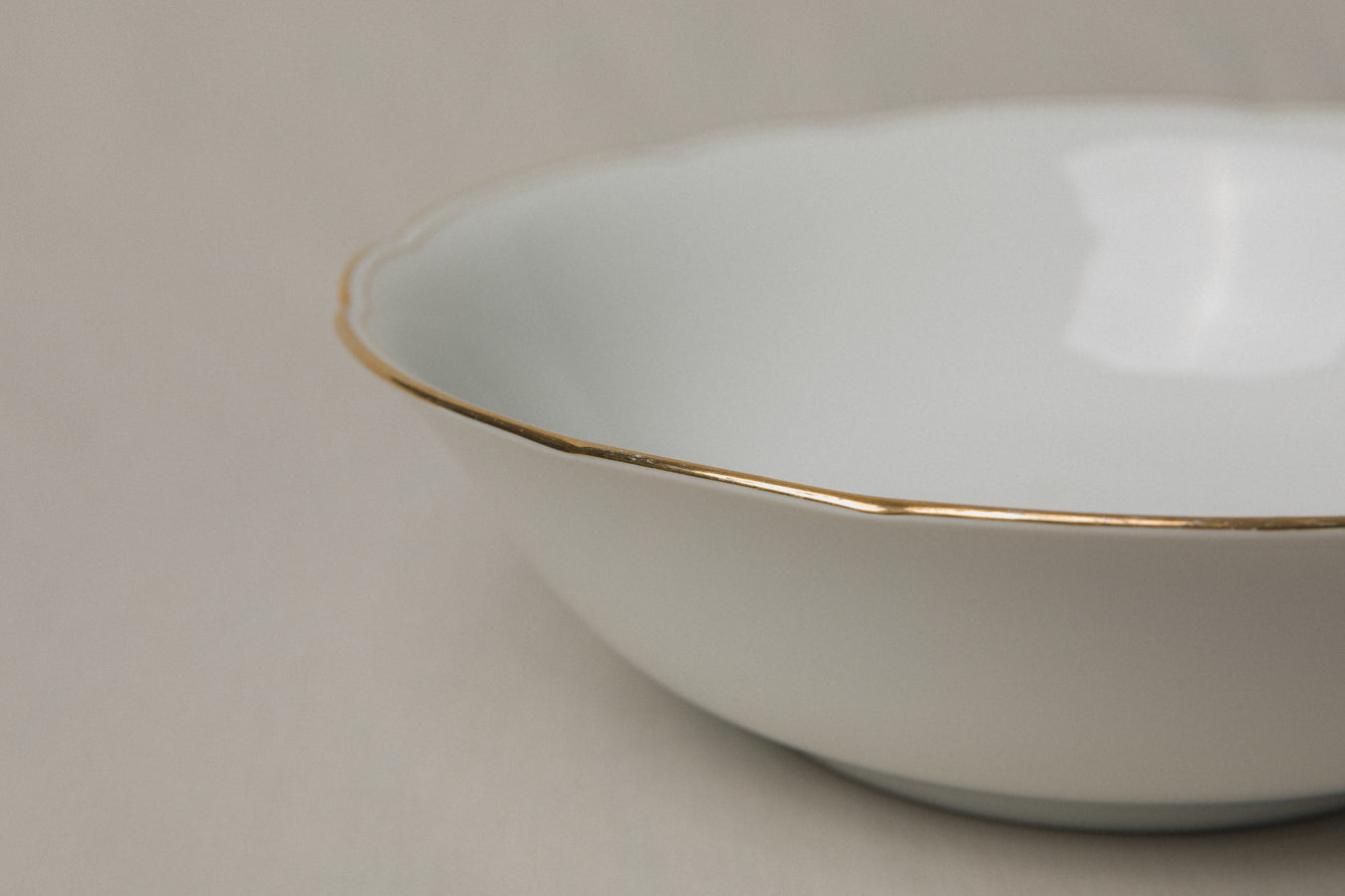 Vintage porcelain SERVING BOWL with gold stripe _ 1251