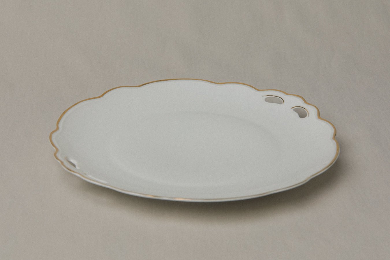 Vintage porcelain SERVING PLATE with gold stripe _ 1255