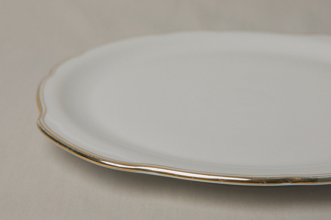 Vintage porcelain SERVING PLATE with gold stripe _ 1257