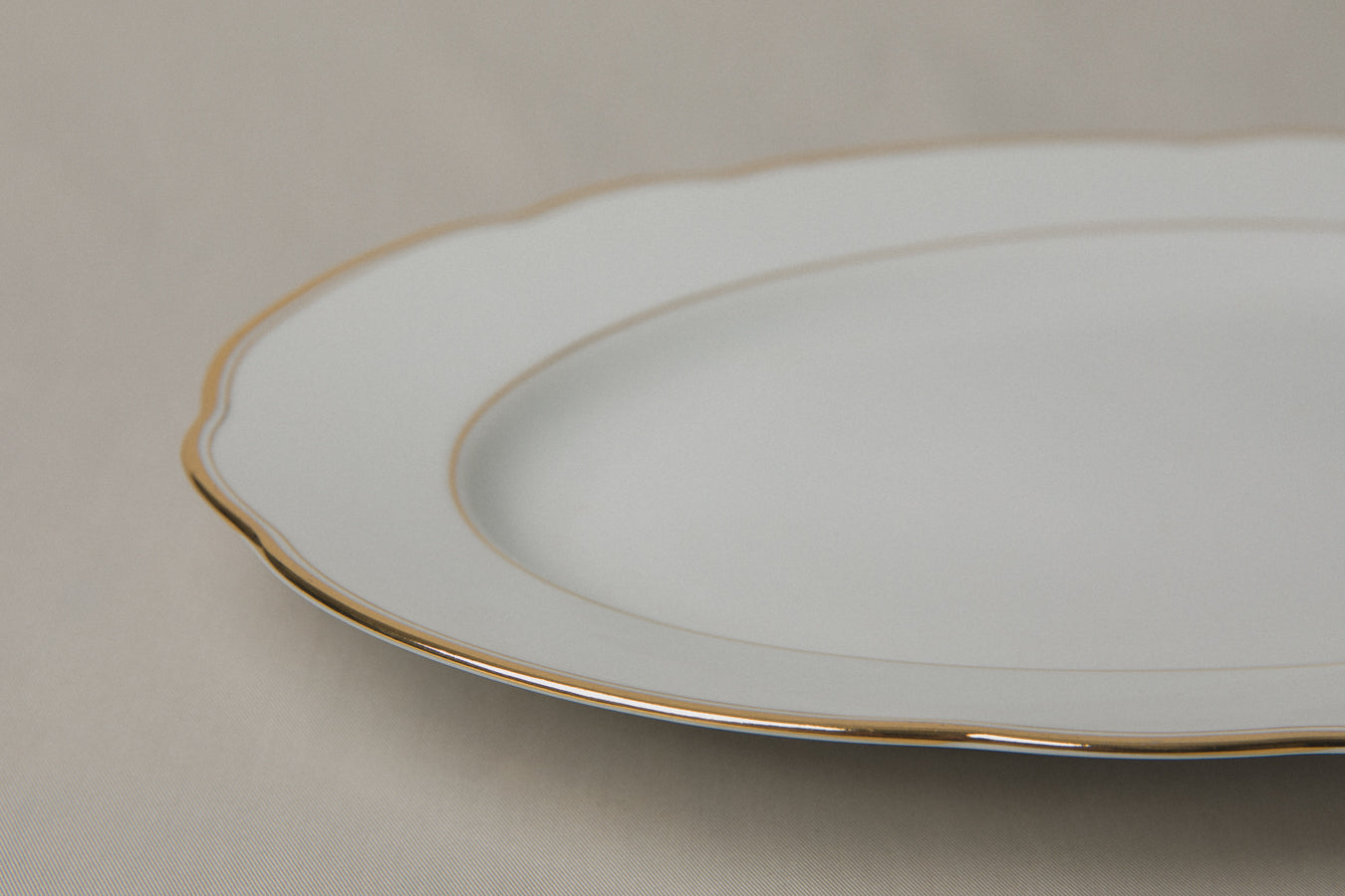Oval vintage porcelain SERVING PLATE with gold stripe _ 1259