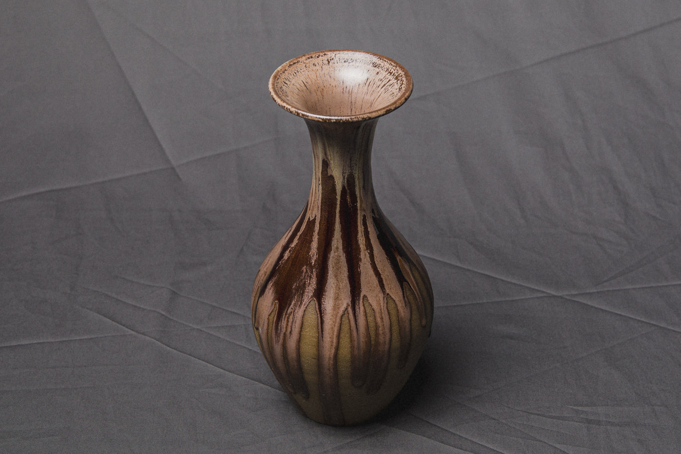 Large VASE by Éva Bod _ 901