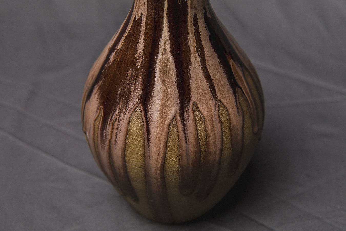 Large VASE by Éva Bod _ 901