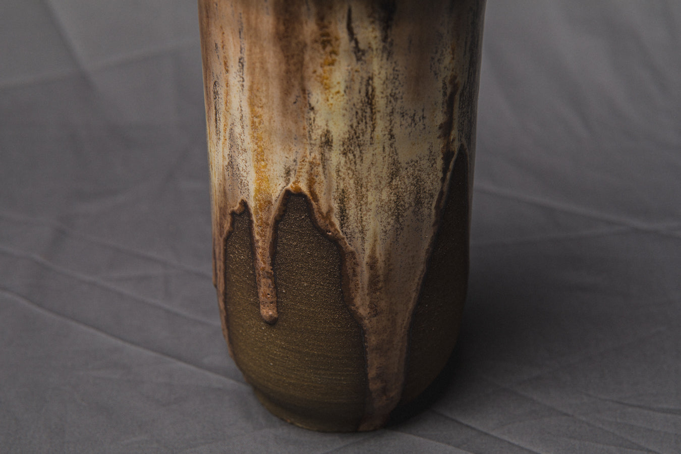 Cylinder VASE by Éva Bod _ 903