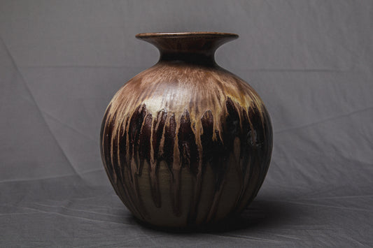 Sphere VASE by Éva Bod _ 904