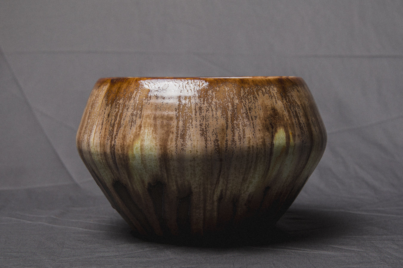 Signed POT by Éva Bod