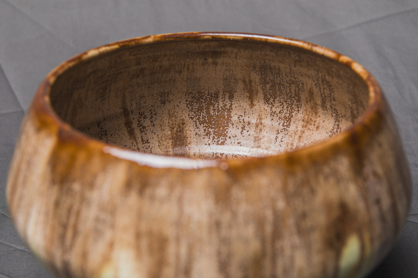 Signed POT by Éva Bod