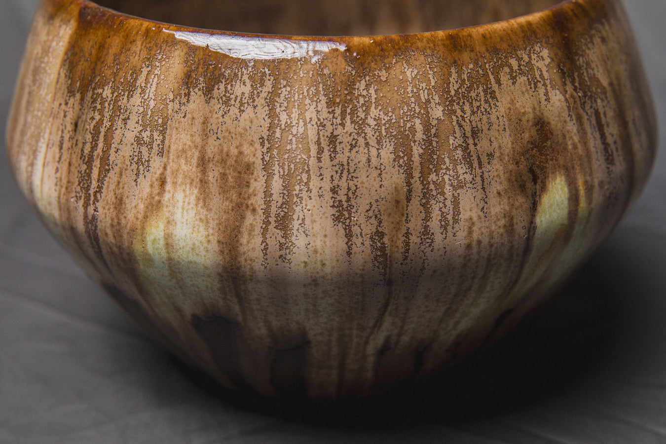 Signed POT by Éva Bod