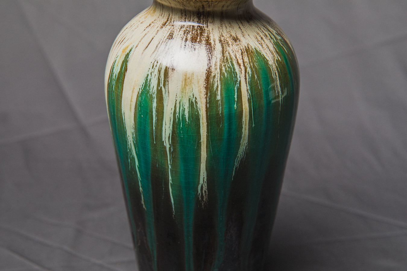 VASE by Éva Bod