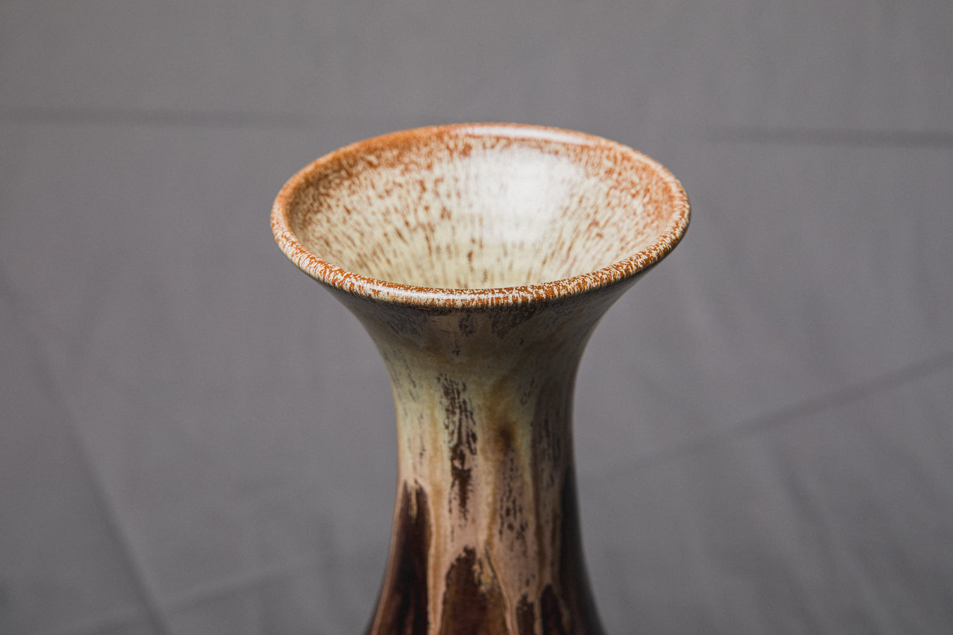 Large VASE by Éva Bod _ 910