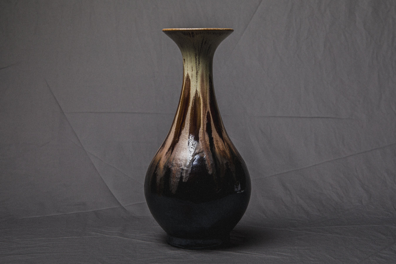 Large VASE by Éva Bod _ 911R